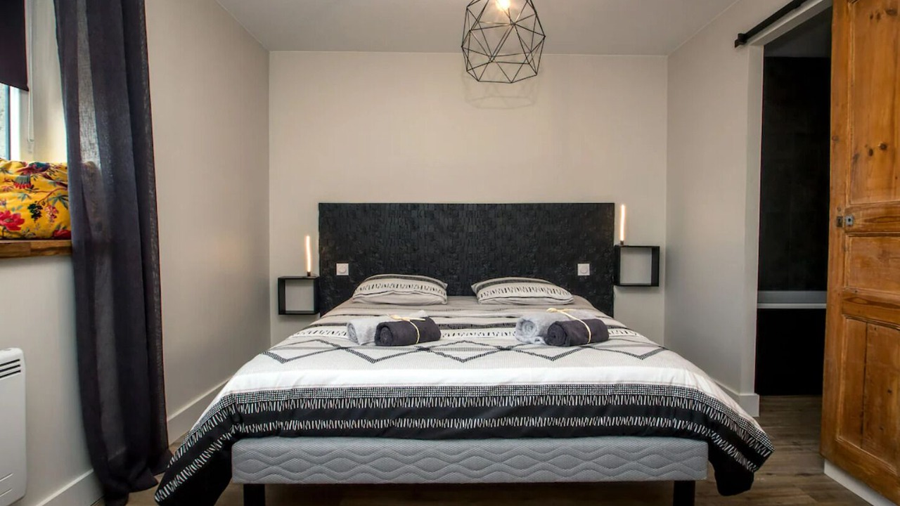 Photo of Bedroom in Plouescat