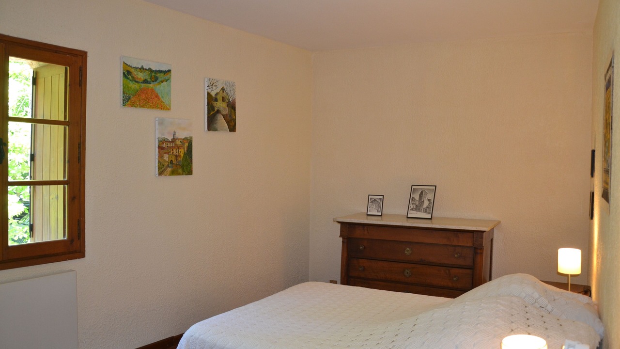 Photo of Bedroom in Saint-Guilhem-le-Desert