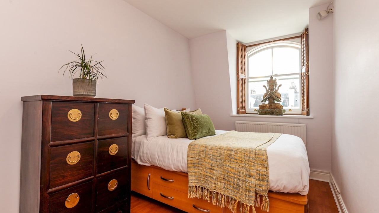 Photo of Bedroom in Pembridge
