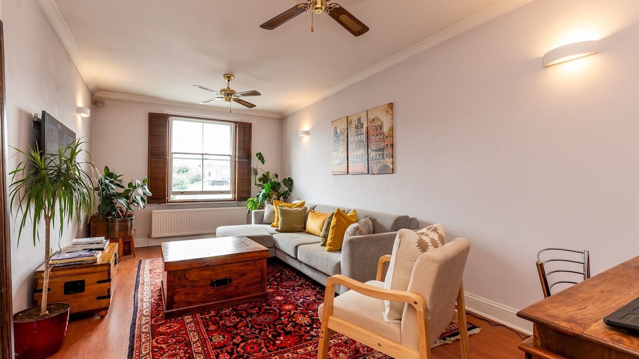 Photo of Livingroom in Pembridge