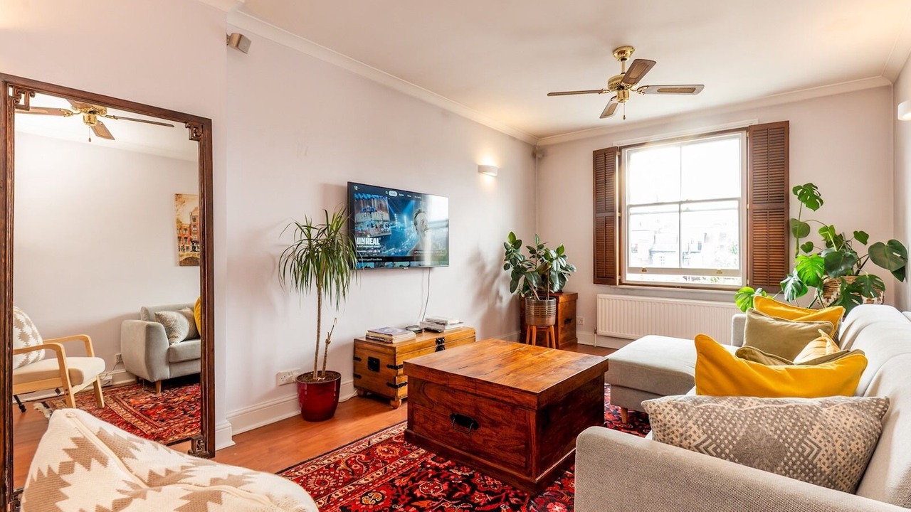 Photo of Livingroom in Pembridge
