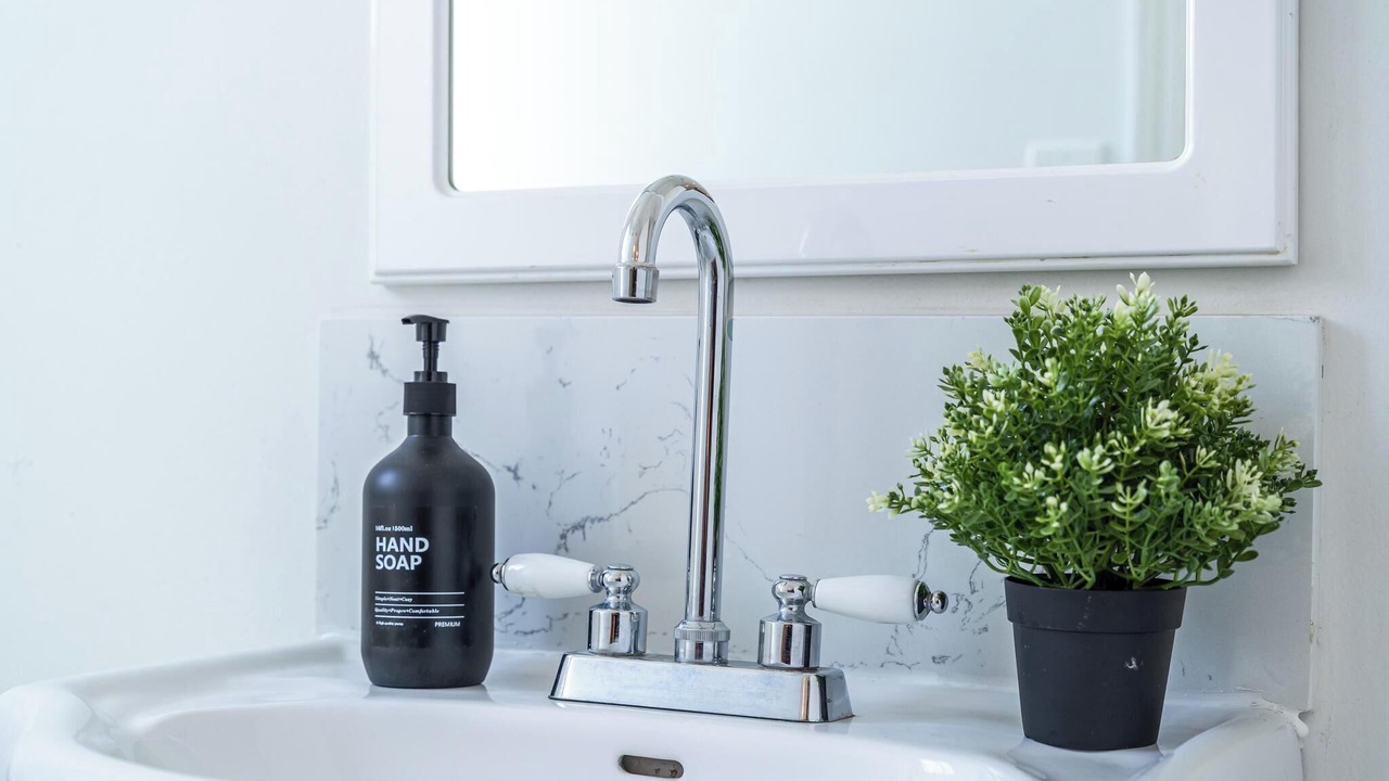 Photo of Bathroom in Davis Tract