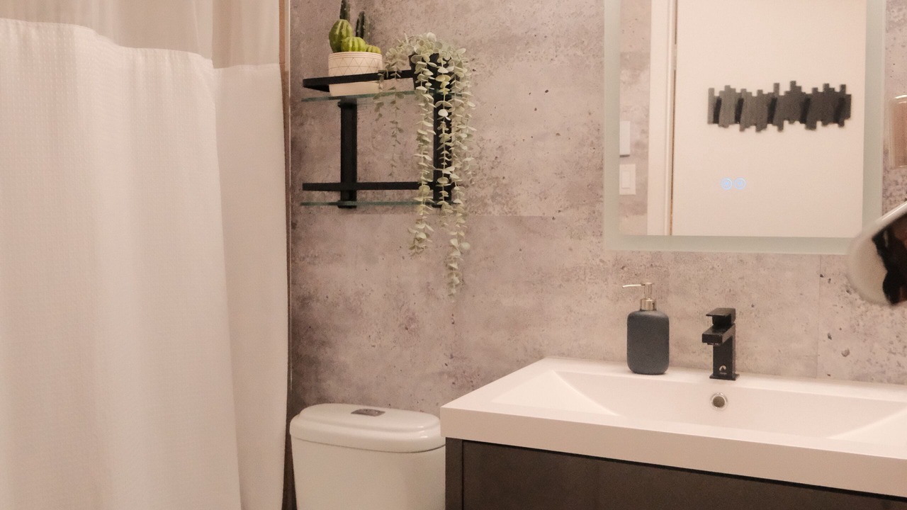 Photo of Bathroom in Gay Village