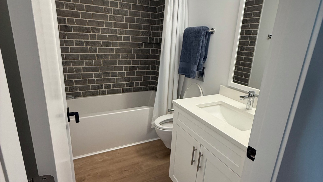 Photo of Bathroom in Lillooet