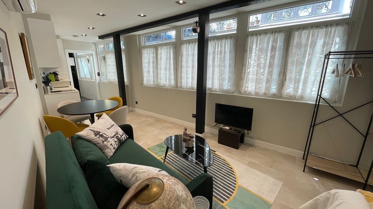 Photo of Livingroom in Bilbao City Centre