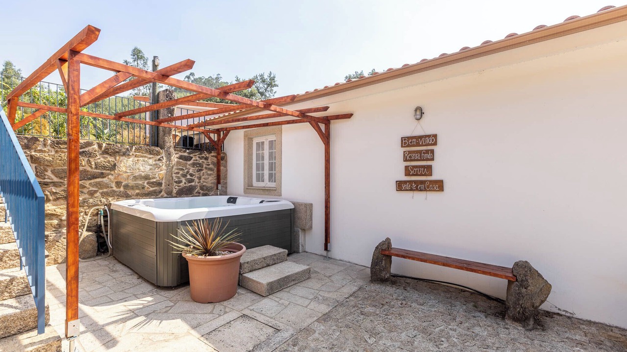 Photo of Outdoor in Molares