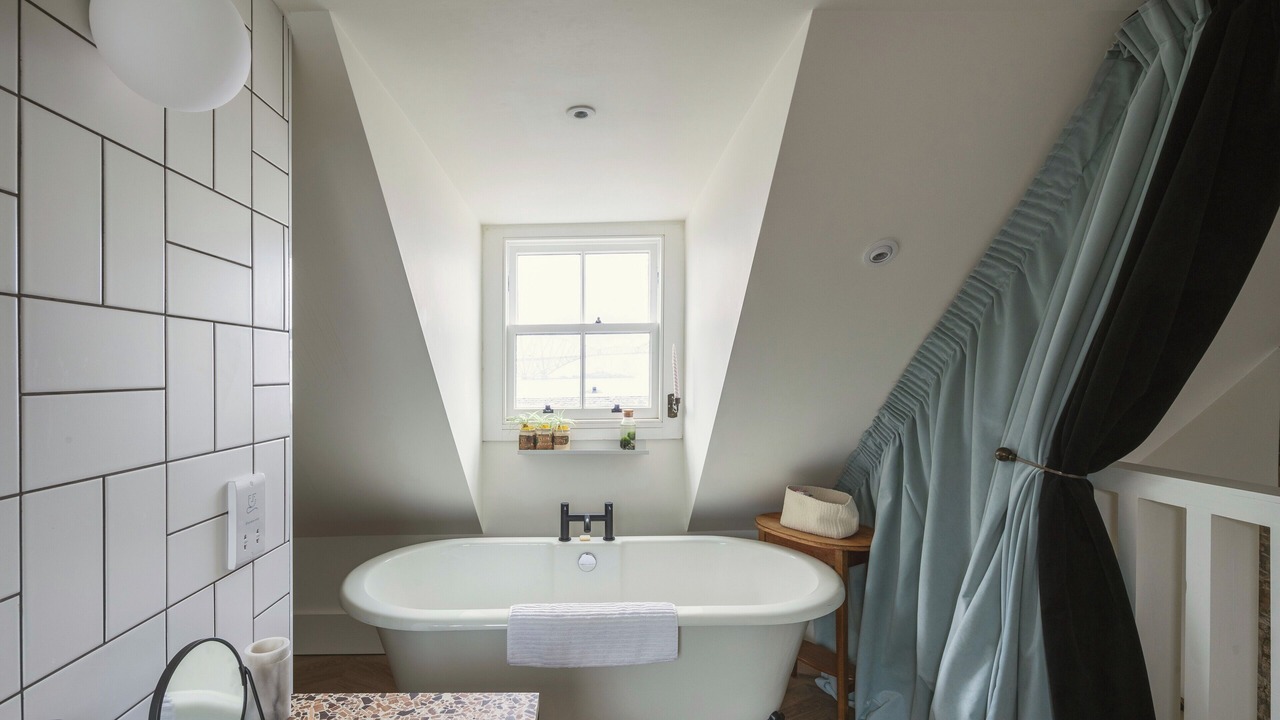Photo of Bathroom in South Queensferry
