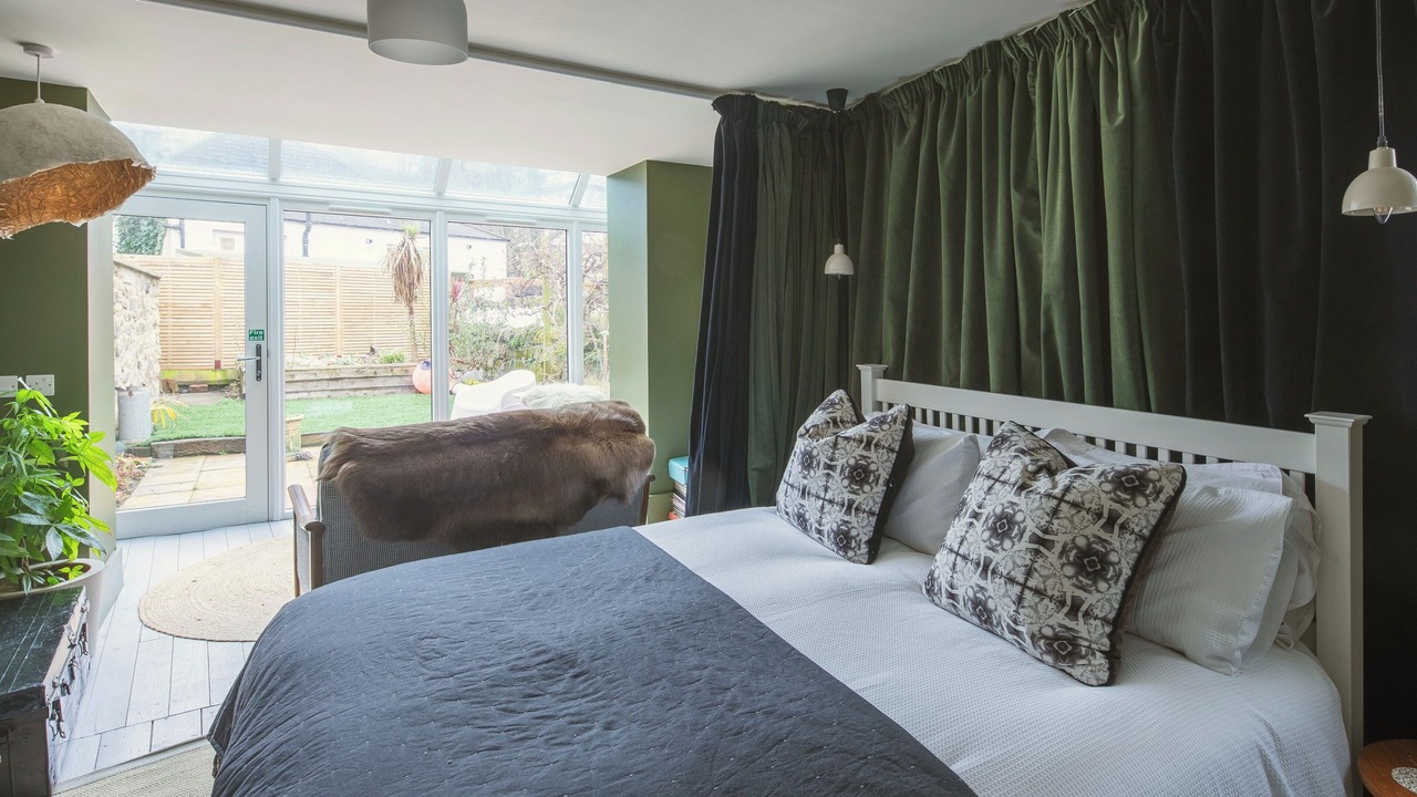 Photo of Bedroom in South Queensferry