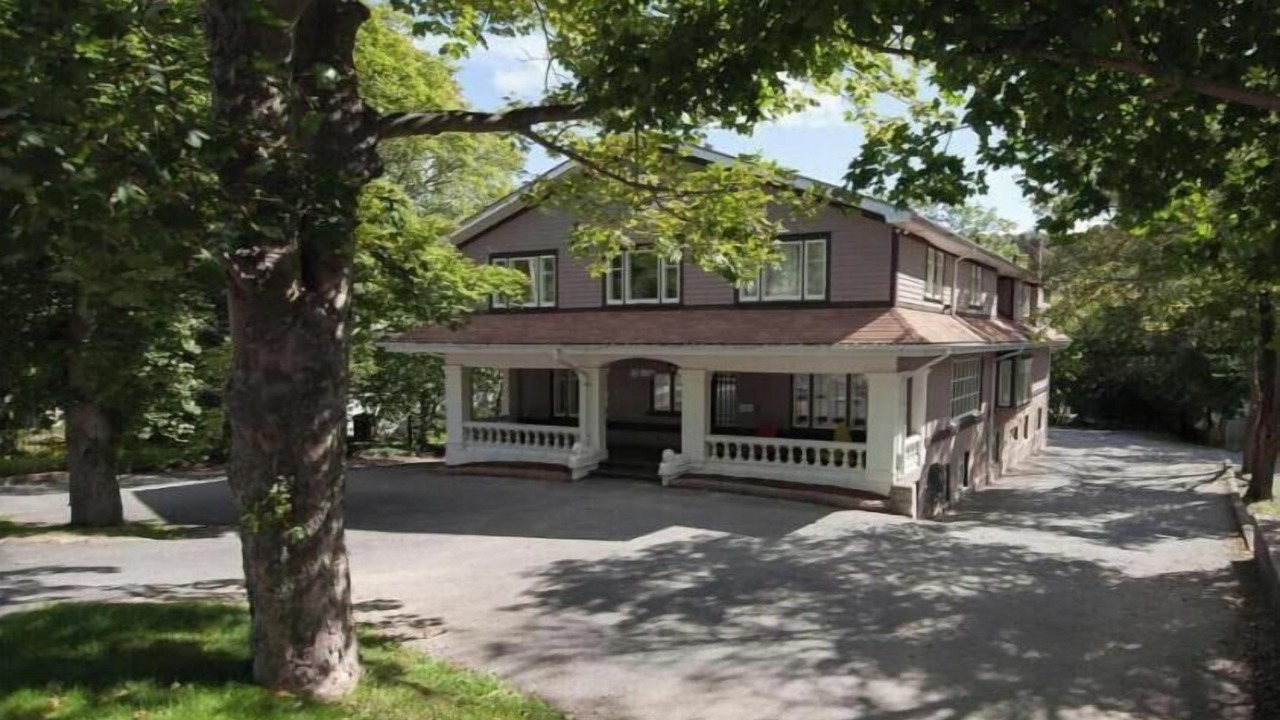 Photo of Outdoor in Waterford Valley