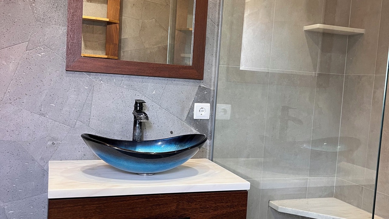 Photo of Bathroom in Sao Roque do Pico