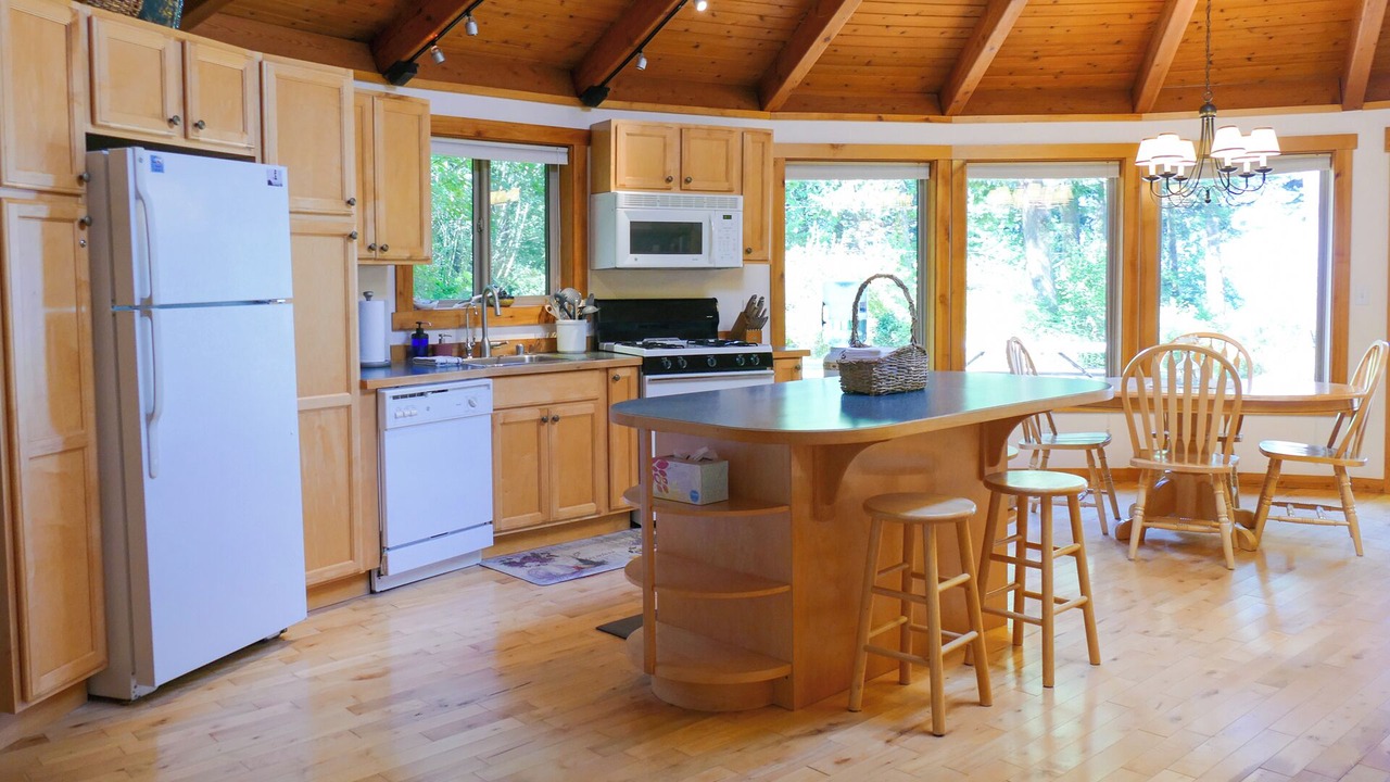 Photo of Kitchen in Lummi Island
