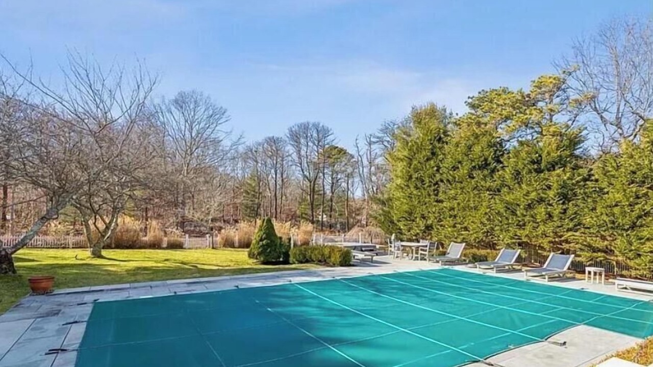 Photo of Outdoor in Wainscott Woods
