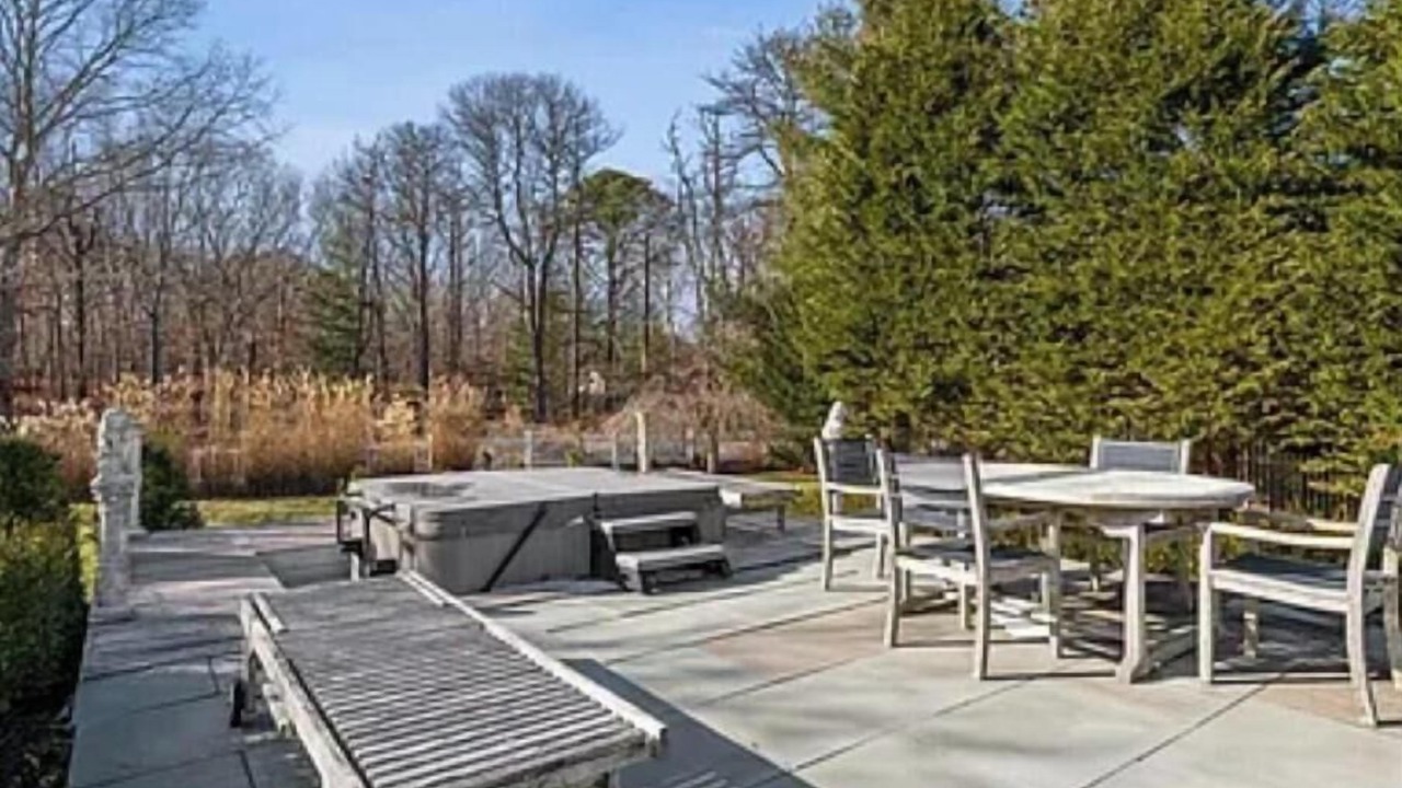 Photo of Outdoor in Wainscott Woods