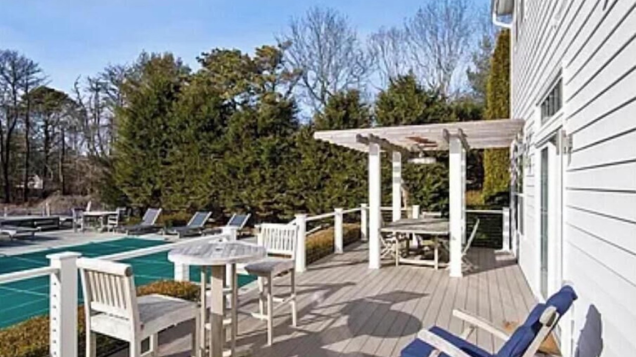 Photo of Outdoor in Wainscott Woods