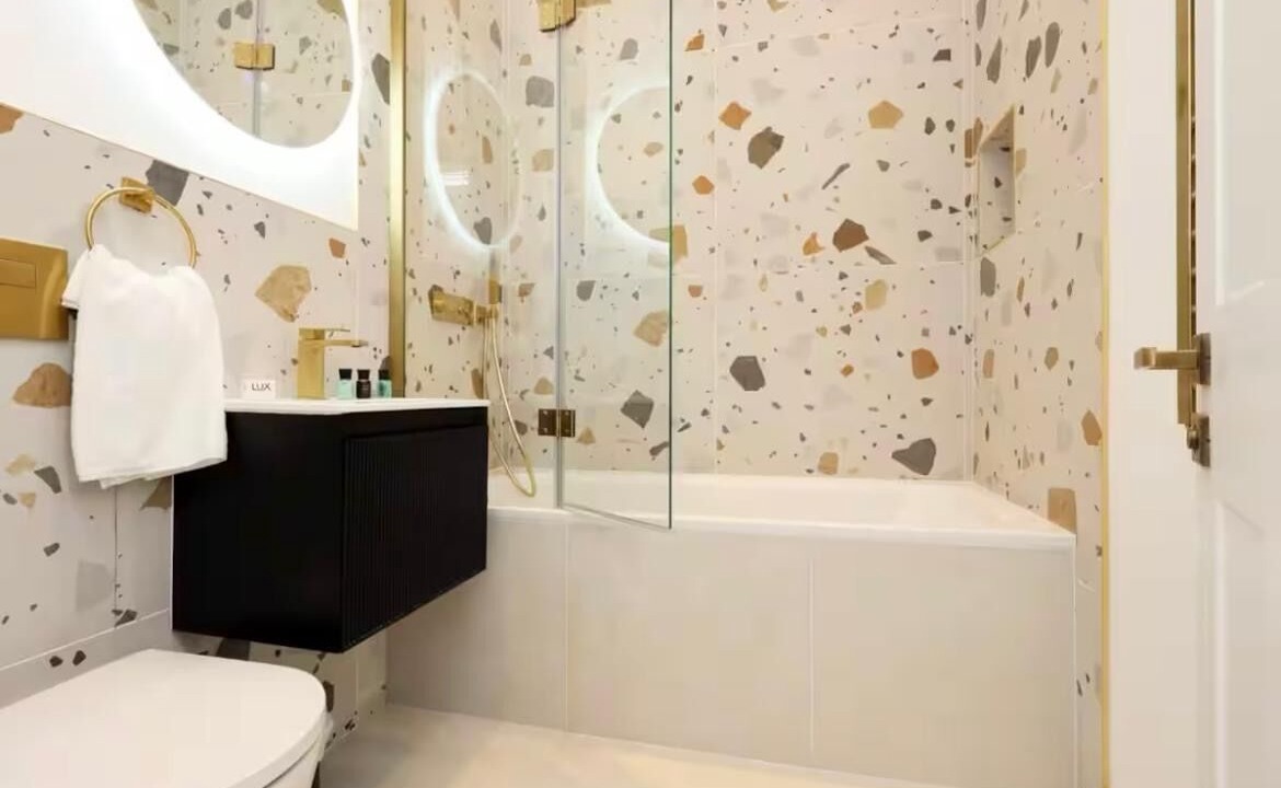 Photo of Bathroom in Saint Paul's