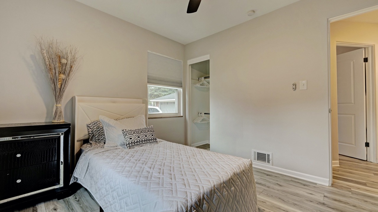Photo of Bedroom in Drayton Plains