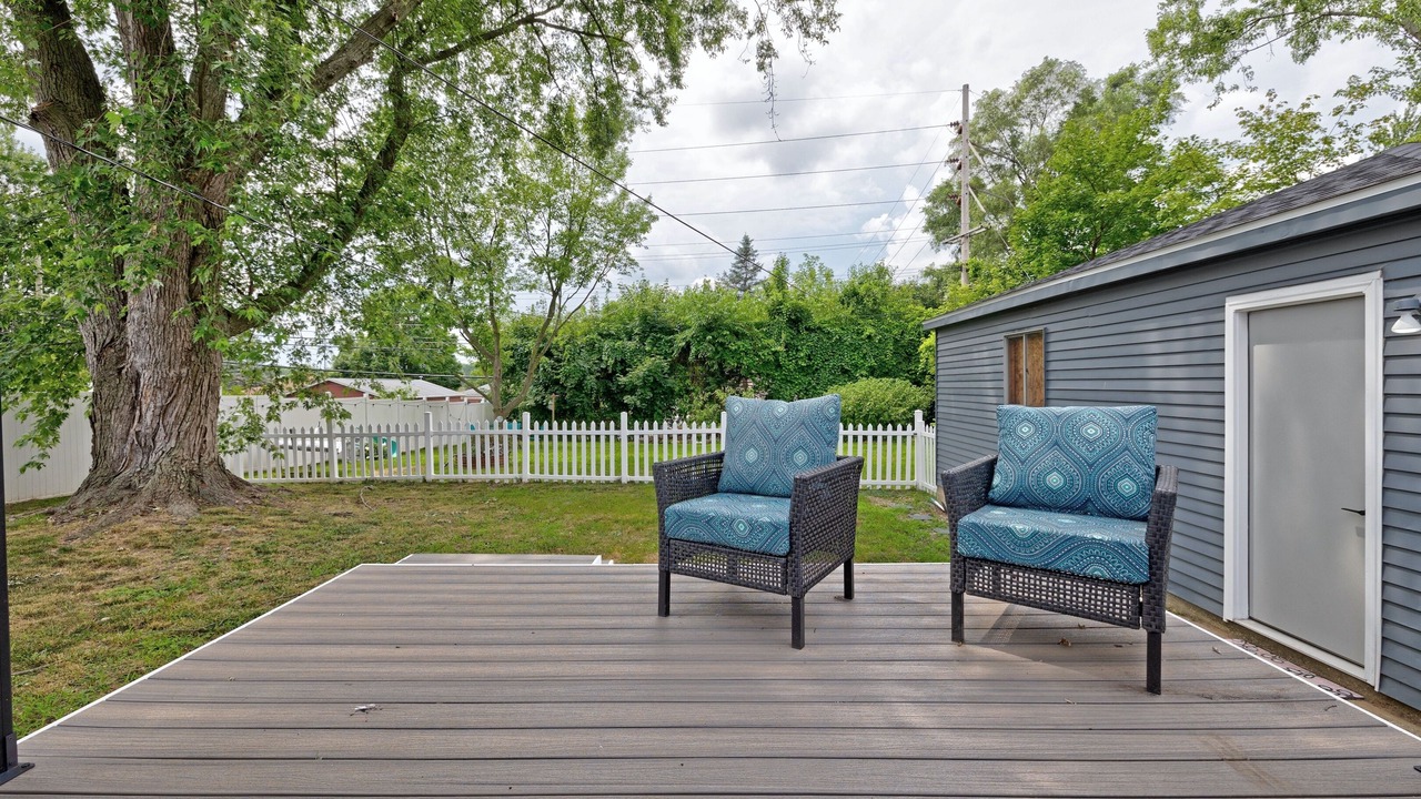 Photo of Patio Balcony in Drayton Plains