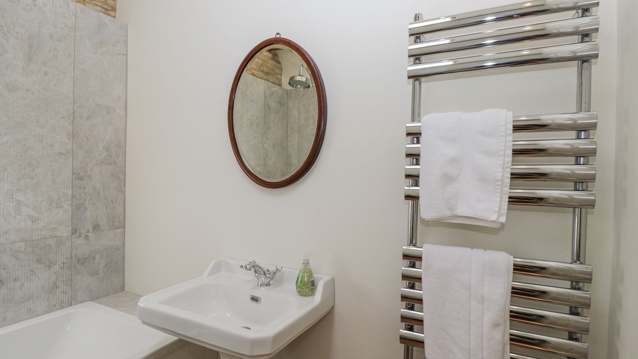 Photo of Bathroom in Ozleworth