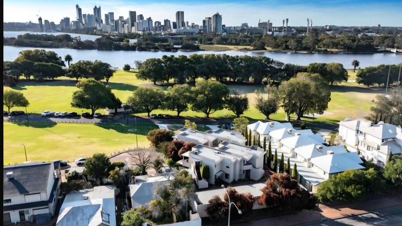 Photo of Outdoor in Victoria Park