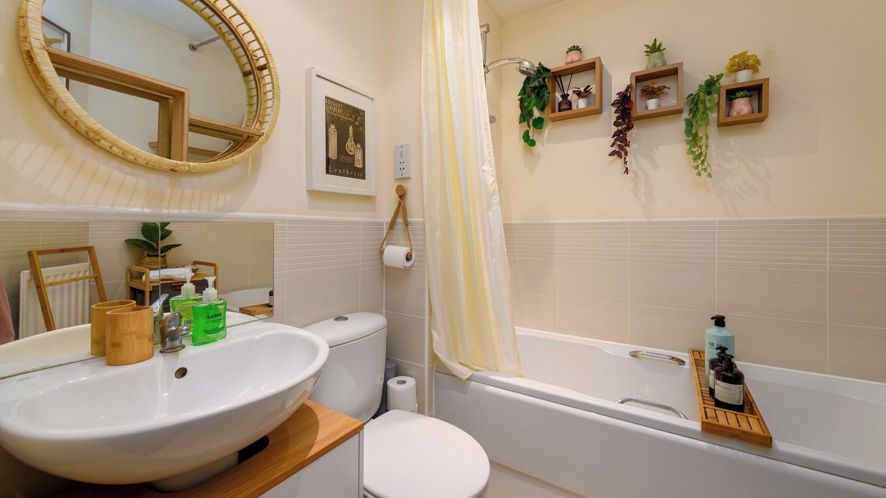 Photo of Bathroom in Grangetown