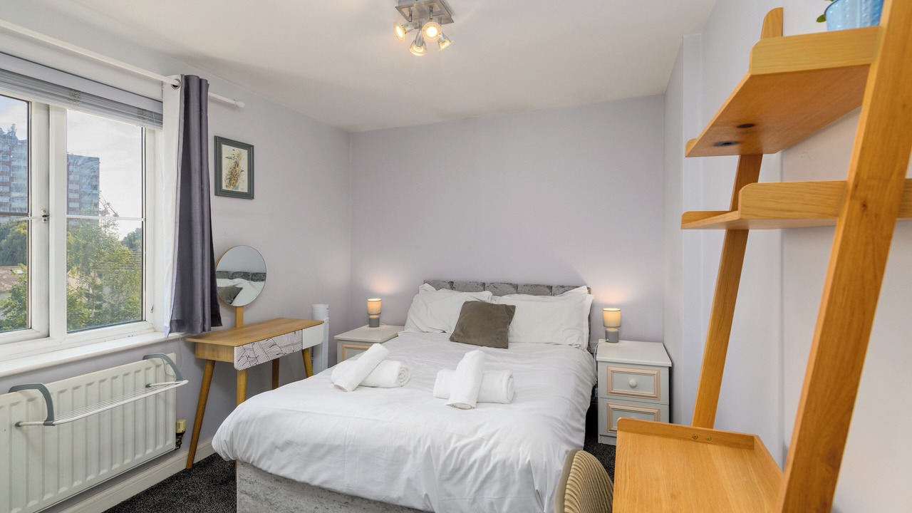 Photo of Bedroom in Grangetown