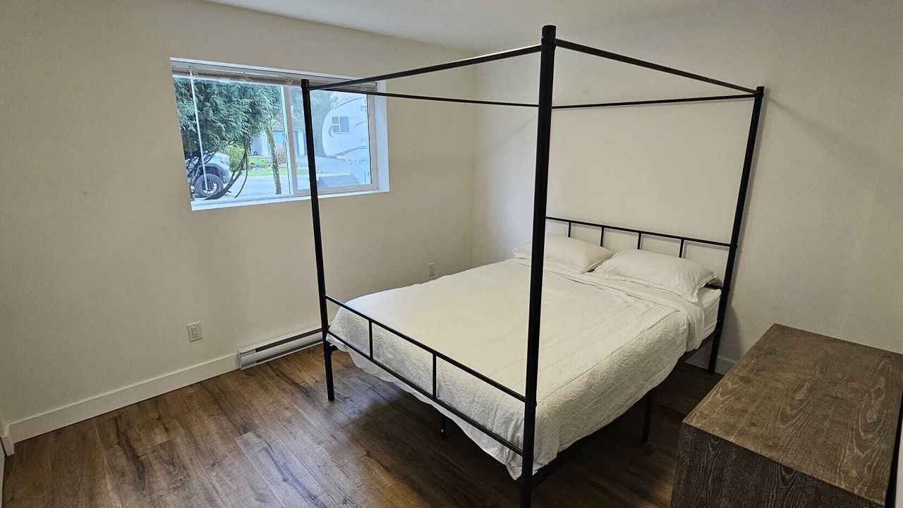 Photo of Bedroom in Walnut Grove