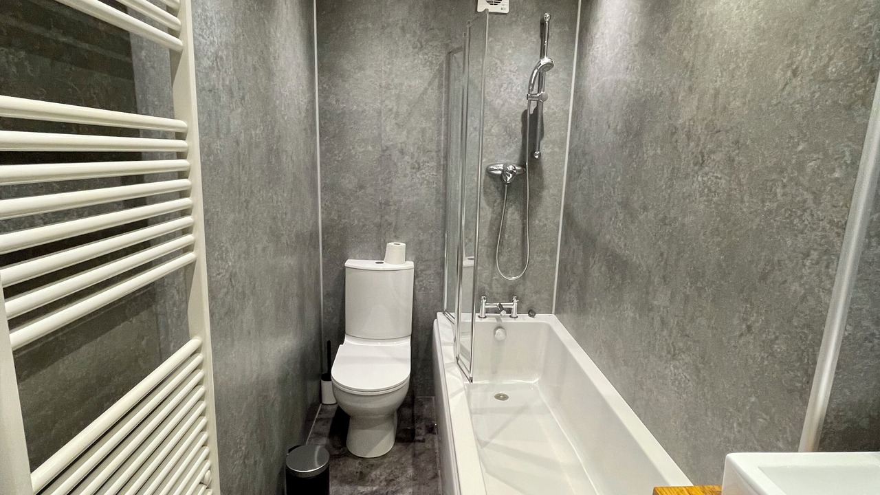 Photo of Bathroom in Inverkeithing