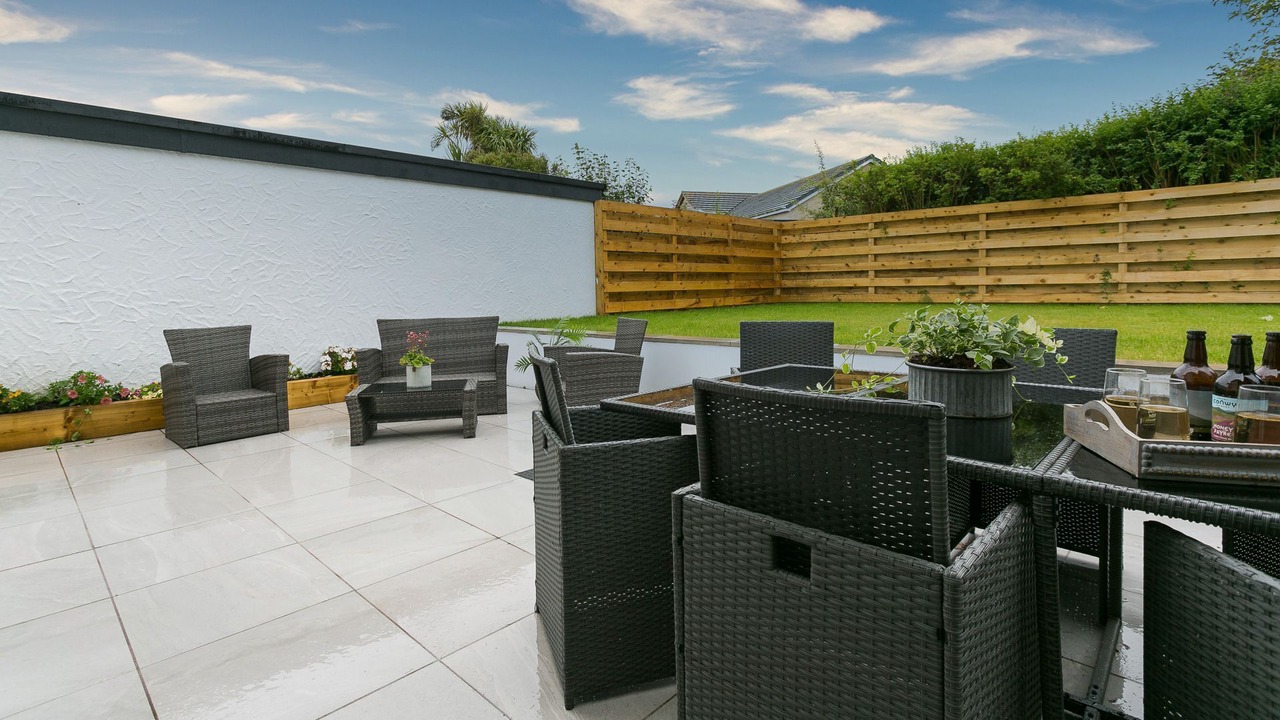 Photo of Patio Balcony in Rhoscolyn