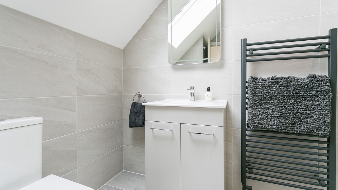 Photo of Bathroom in Rhoscolyn