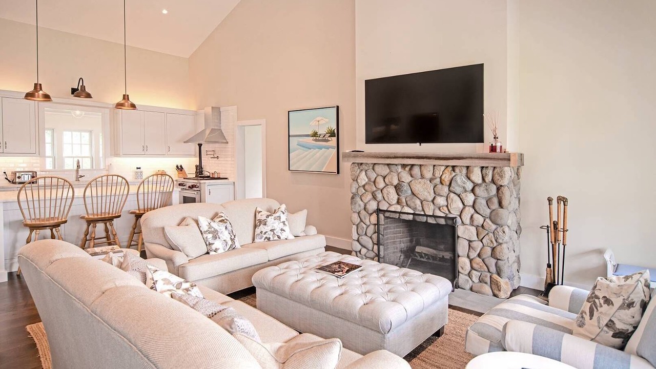 Photo of Livingroom in Bridgehampton