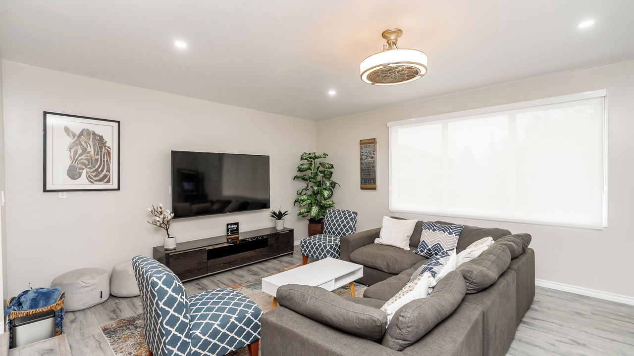 Photo of Livingroom in Chilliwack Proper Village West