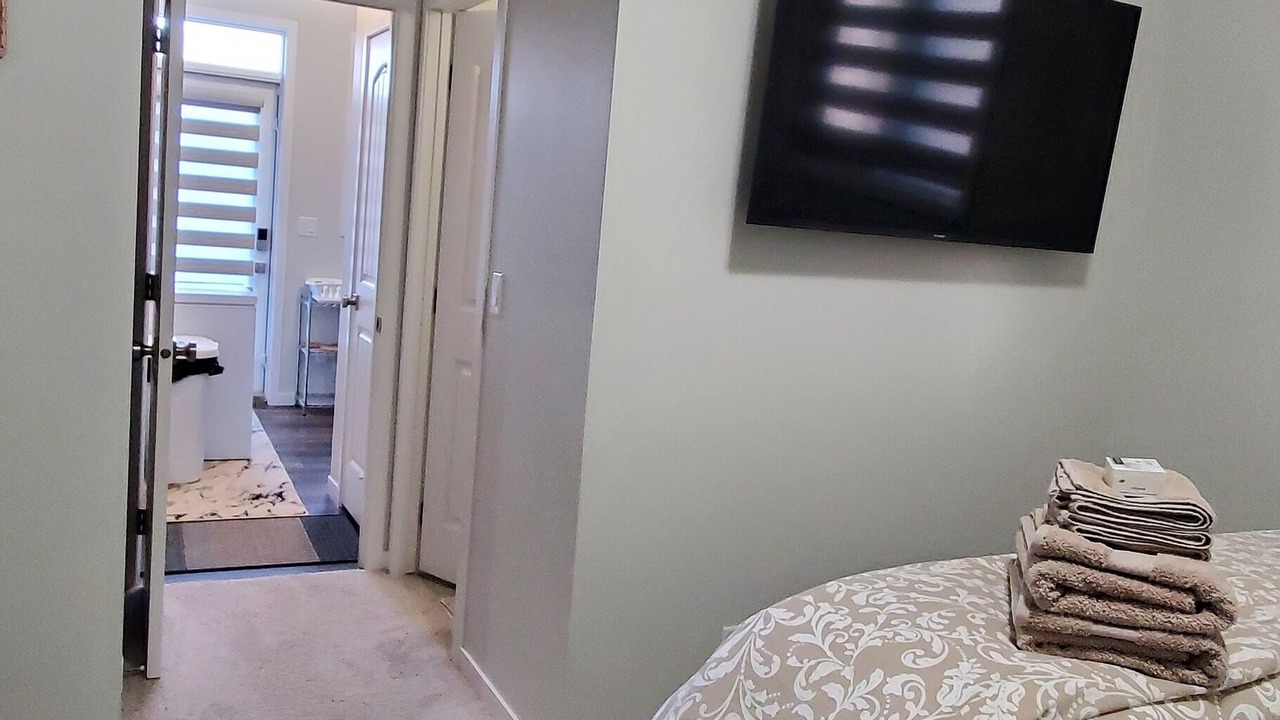 Photo of Bedroom in Northwest Calgary