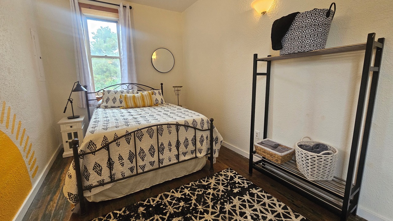 Photo of Bedroom in Uniontown