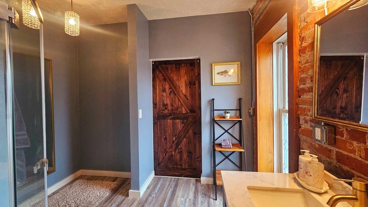 Photo of Bathroom in Uniontown