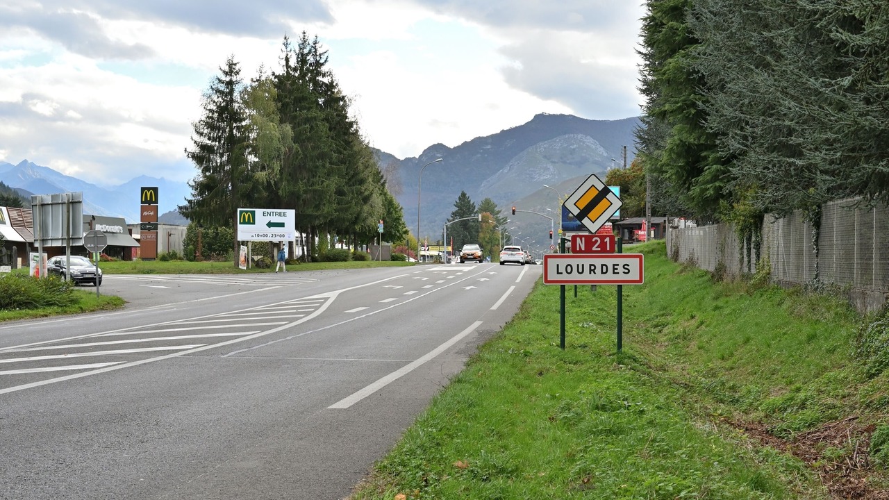 Photo of Others in Lourdes