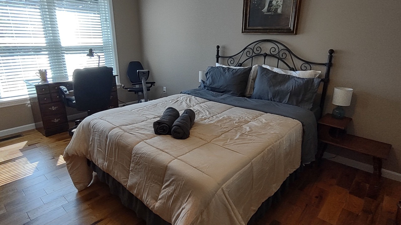 Photo of Bedroom in Byrnes Mill