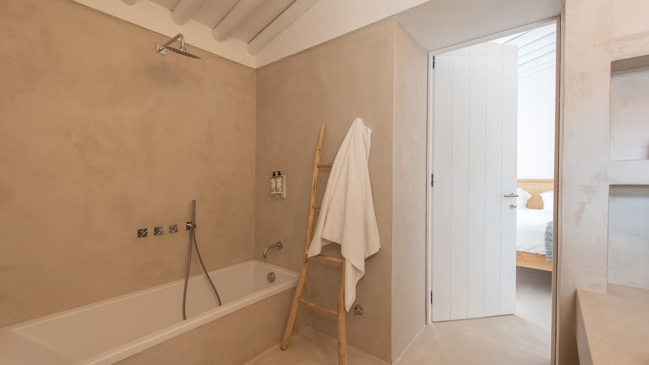 Photo of Bathroom in Cano
