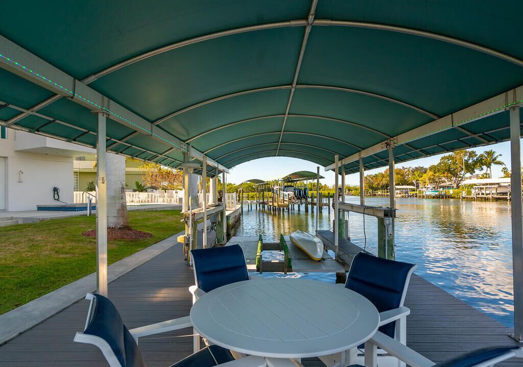 Photo of Outdoor in Trailer Estates
