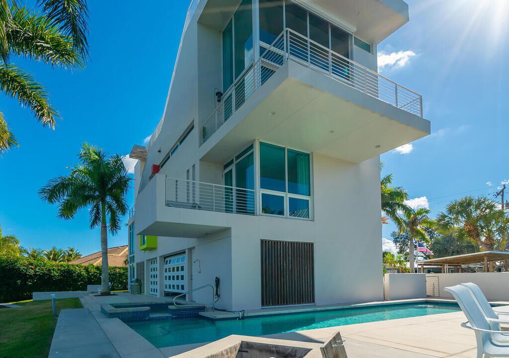 Photo of Outdoor in Trailer Estates