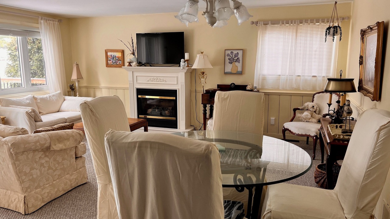 Photo of Livingroom in South Stormont