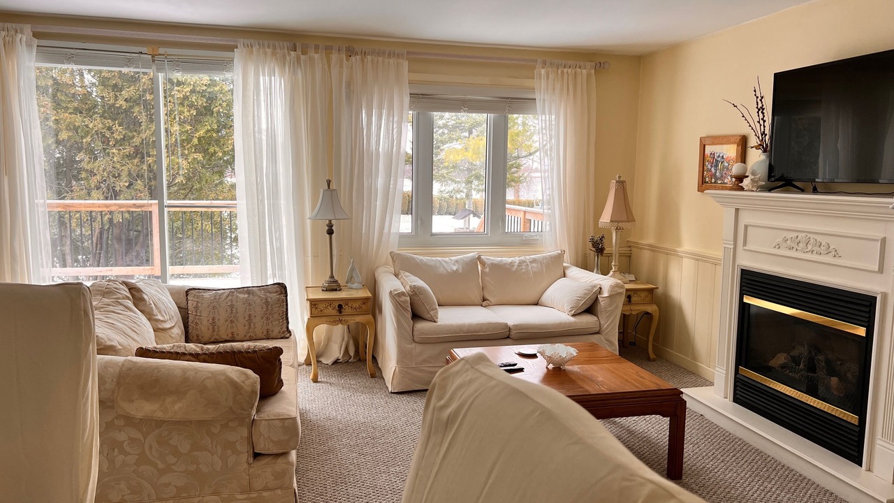 Photo of Livingroom in South Stormont