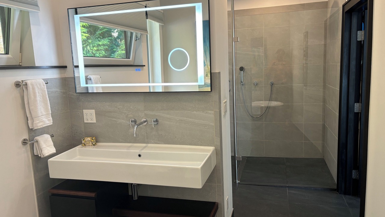 Photo of Bathroom in Bowen Island