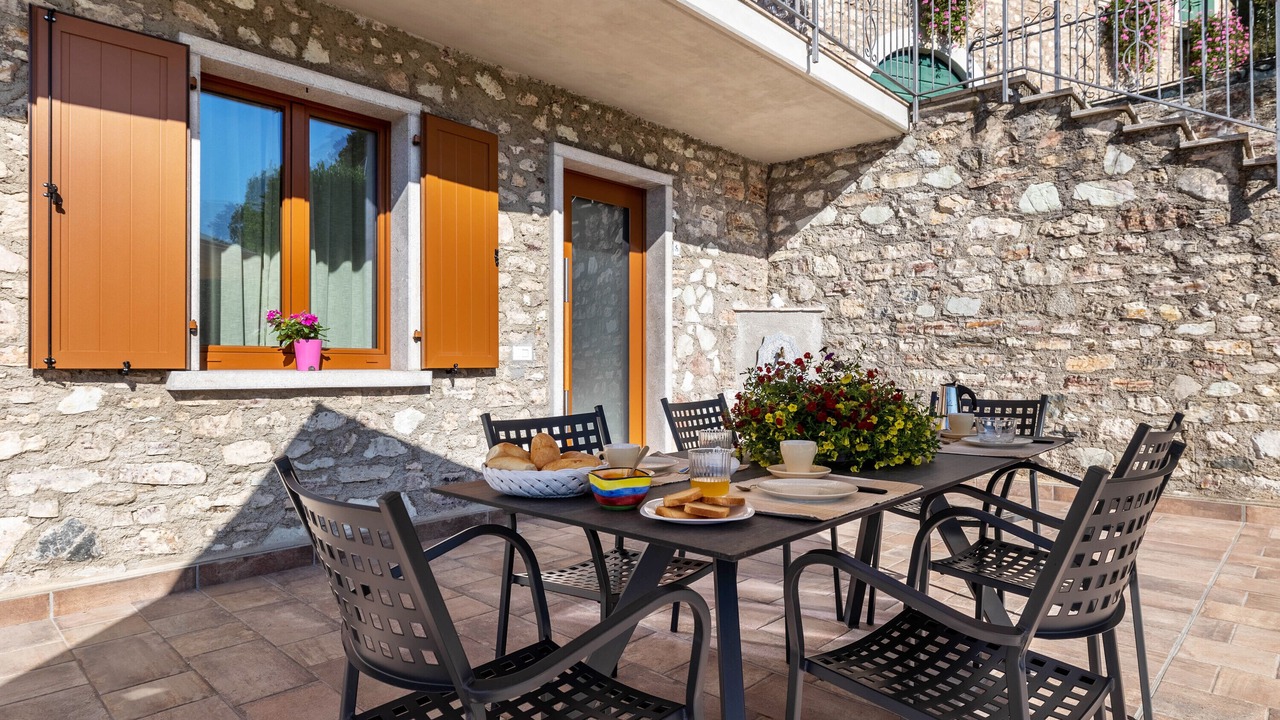 Photo of Outdoor in Oldesio