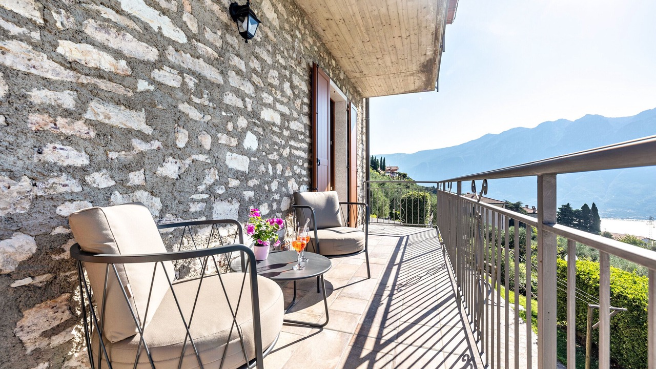 Photo of Patio Balcony in Oldesio