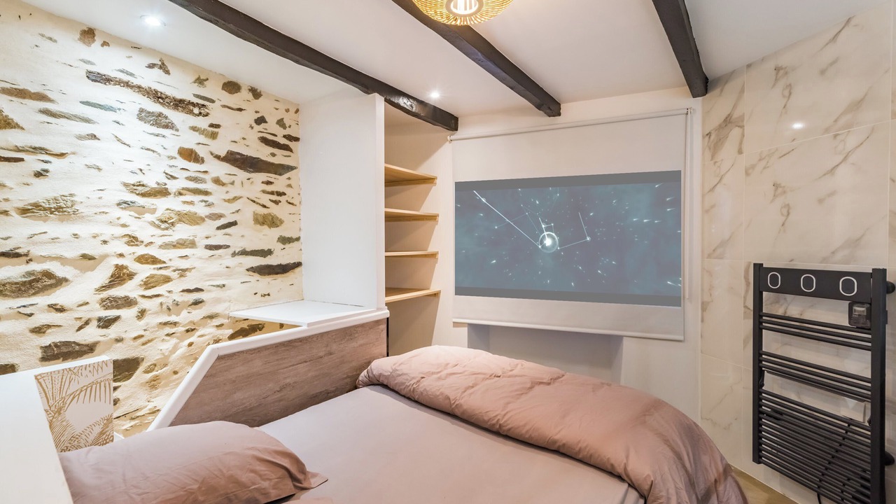 Photo of Bedroom in Treguier