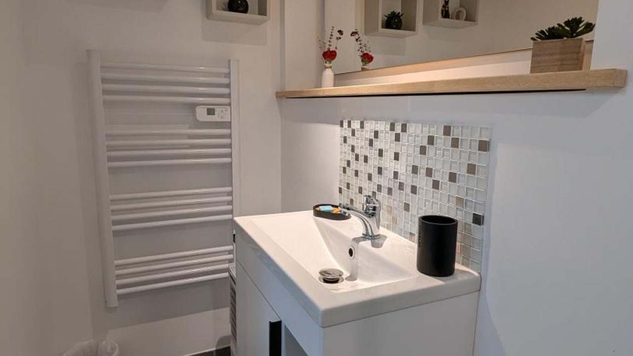 Photo of Bathroom in Baignes-Sainte-Radegonde