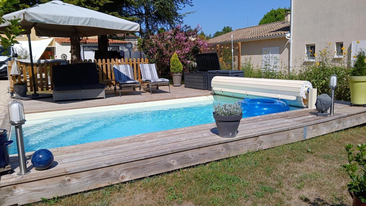 Photo of Outdoor in Baignes-Sainte-Radegonde