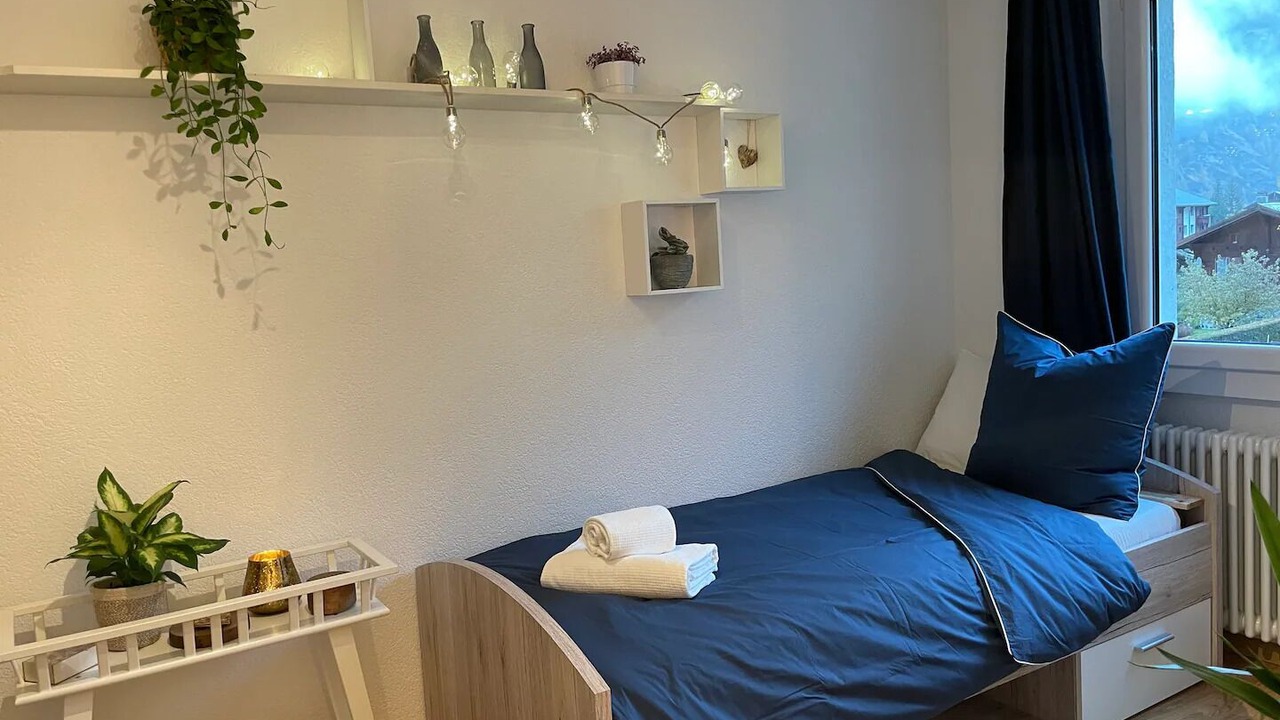 Photo of Bedroom in Taesch