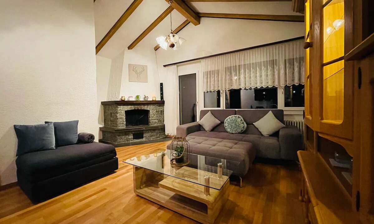 Photo of Livingroom in Taesch