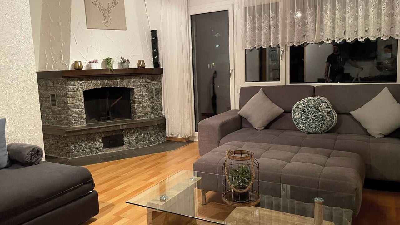 Photo of Livingroom in Taesch